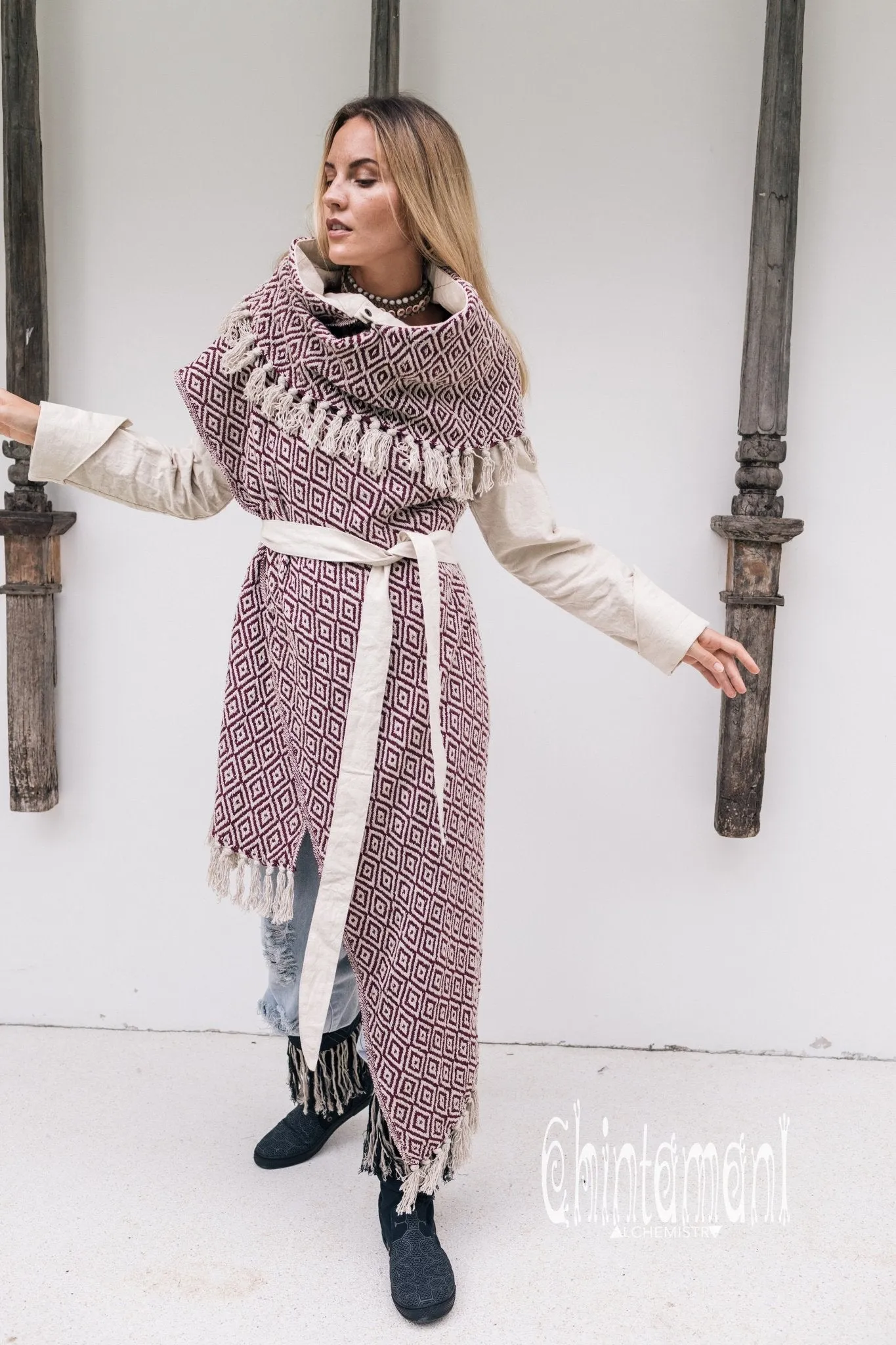 Blanket Coat for Women ∆ One Size Boho Cardigan Duster / Red & White