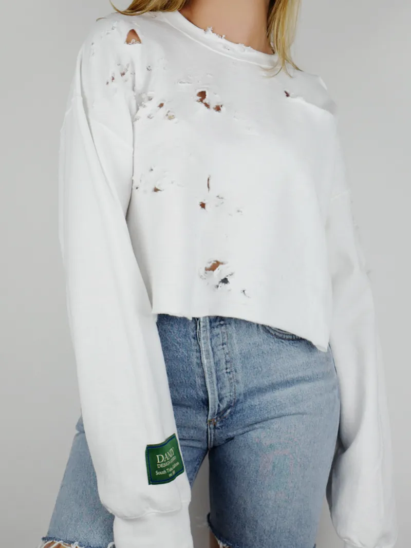 DISTRESSED CROP WHITE