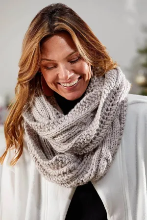 Free Caroline Cowl Knit Pattern